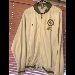 XL Men’s LRG white/grey polyester jacket.